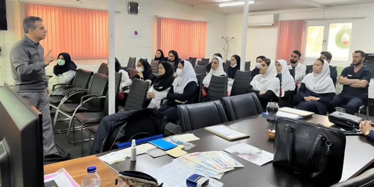 سمینار درمان زخم در بیمارستان هدایت توسط دکتر عبدی